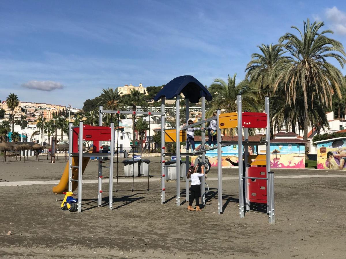 Malaga Beach House, 2 City Bikes, 2 Children'S Bikes, Wifi, Big Terrace, Bbq, Family, Childfriendly Esterno foto