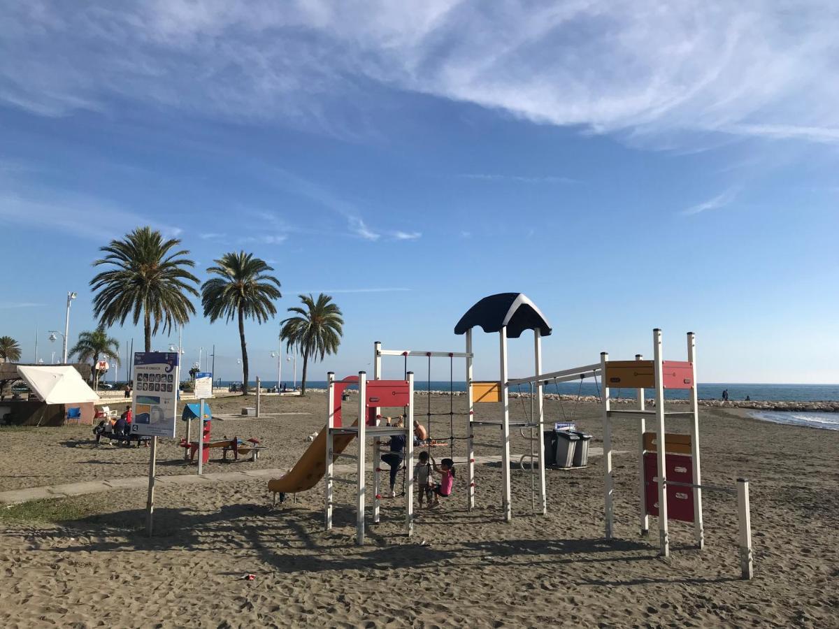 Malaga Beach House, 2 City Bikes, 2 Children'S Bikes, Wifi, Big Terrace, Bbq, Family, Childfriendly Esterno foto