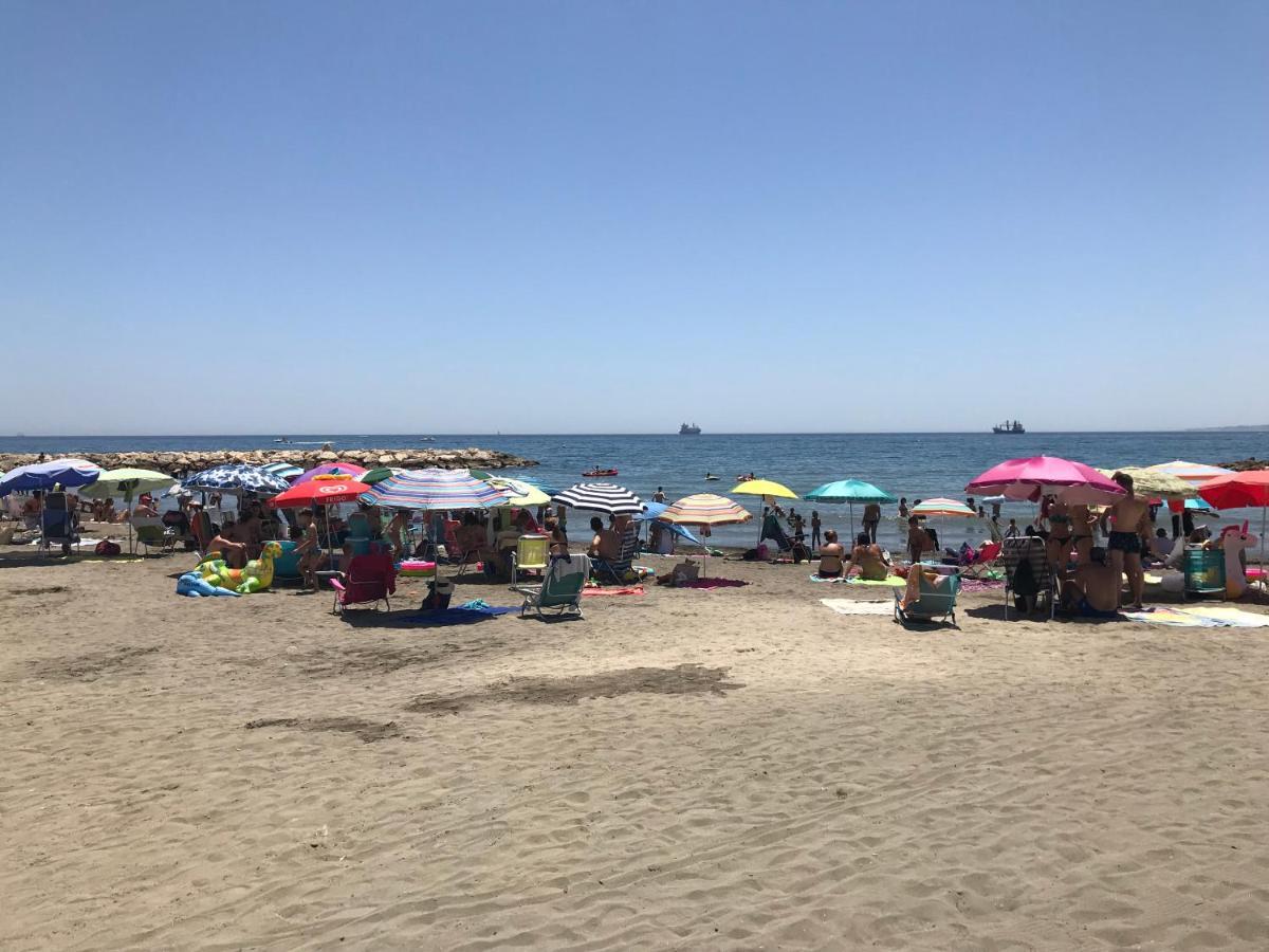 Malaga Beach House, 2 City Bikes, 2 Children'S Bikes, Wifi, Big Terrace, Bbq, Family, Childfriendly Esterno foto