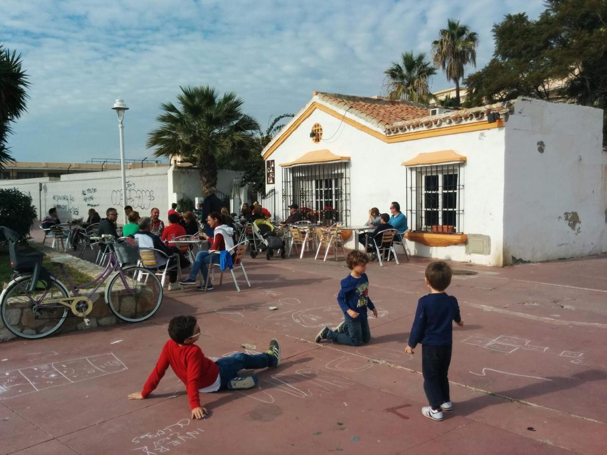 Malaga Beach House, 2 City Bikes, 2 Children'S Bikes, Wifi, Big Terrace, Bbq, Family, Childfriendly Esterno foto