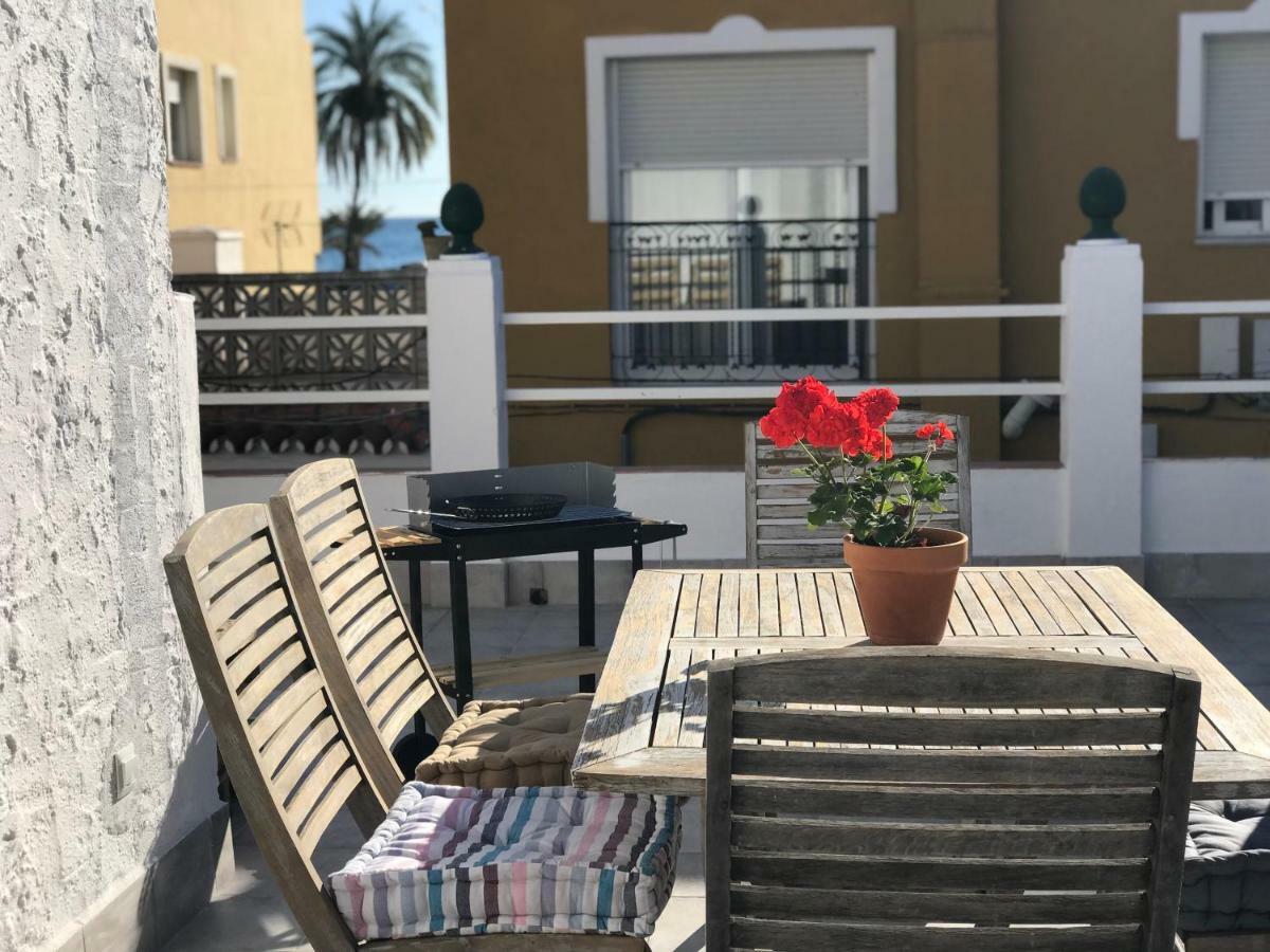 Malaga Beach House, 2 City Bikes, 2 Children'S Bikes, Wifi, Big Terrace, Bbq, Family, Childfriendly Esterno foto
